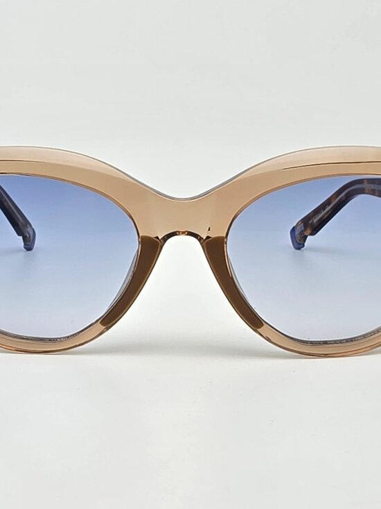 Coco and Breezy Peyton 101 Cognac Frame Blue Gradient Lens Sunglasses w/ Case main image 16